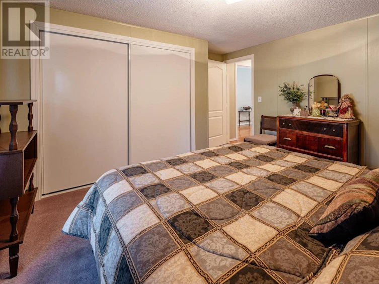 6470 Mercer Road, 100 Mile House, BC, V0K 2E3 - 27