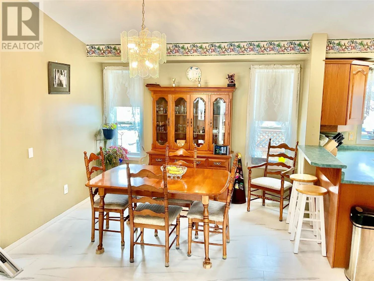 681 Dawson Street, Midway, BC, V0H 1M0 - 27