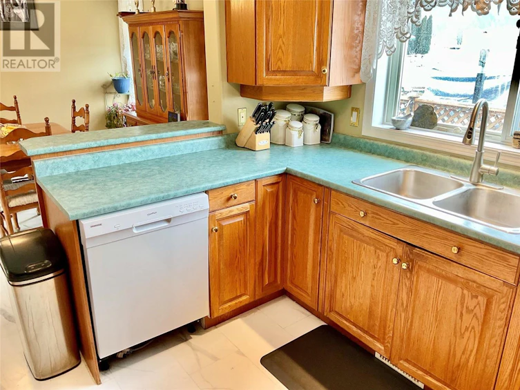 681 Dawson Street, Midway, BC, V0H 1M0 - 34