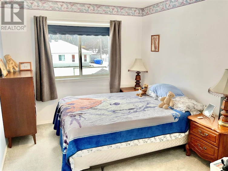 681 Dawson Street, Midway, BC, V0H 1M0 - 39