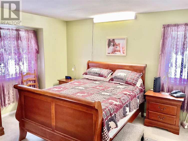 681 Dawson Street, Midway, BC, V0H 1M0 - 44