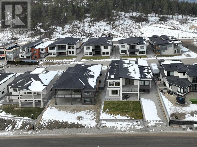 787 Melrose Street, Kelowna, BC, V1P 0A8 - 32