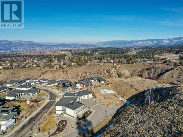 1710 Vincent Place, Kelowna, BC, V1W 5N9 - 19