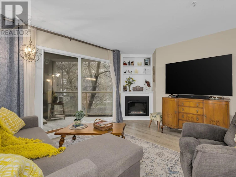 103-1965 Pandosy Street, Kelowna, BC, V1Y 1R9 - 12