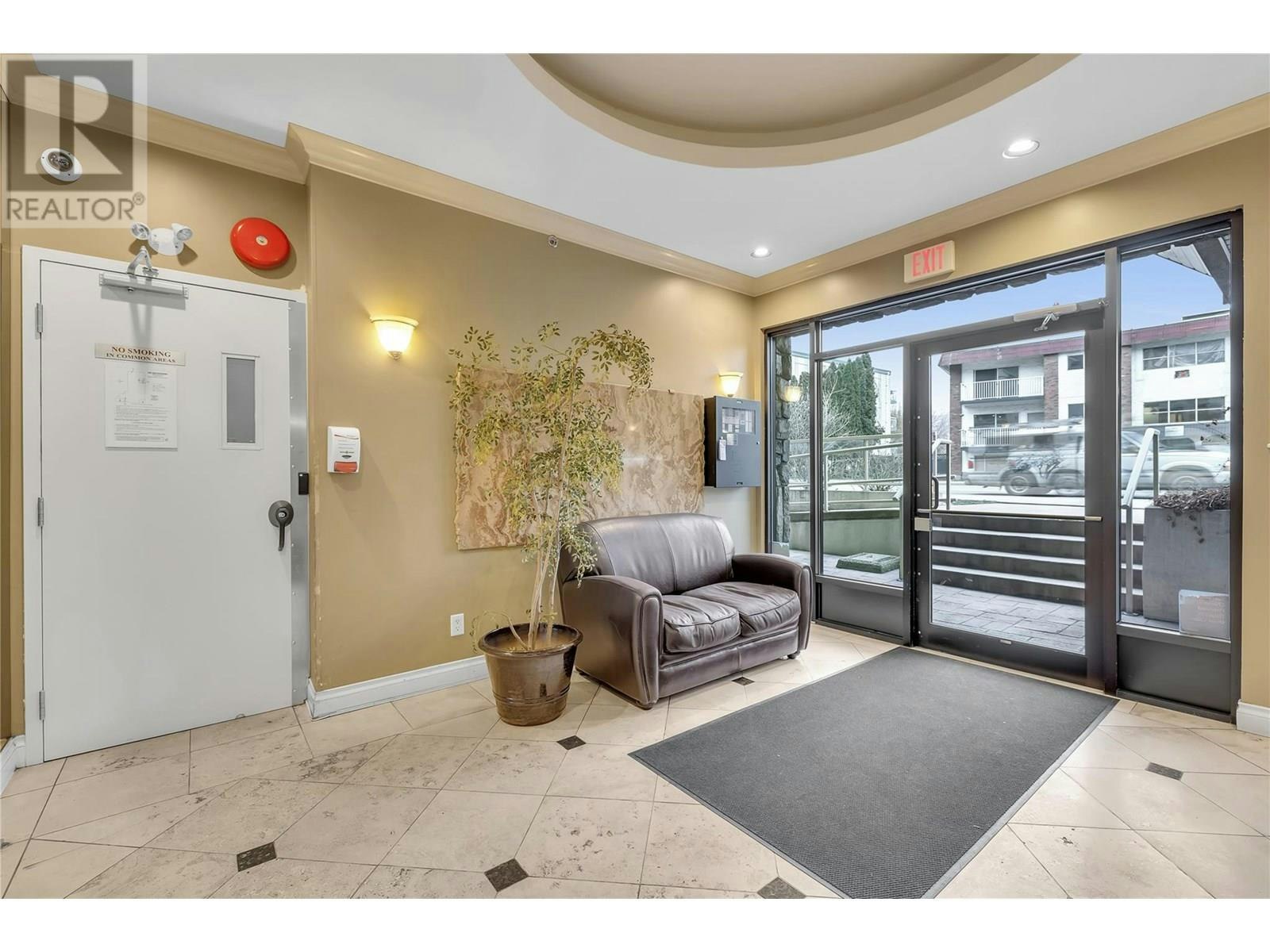 103-1965 Pandosy Street, Kelowna, BC, V1Y 1R9 - 34