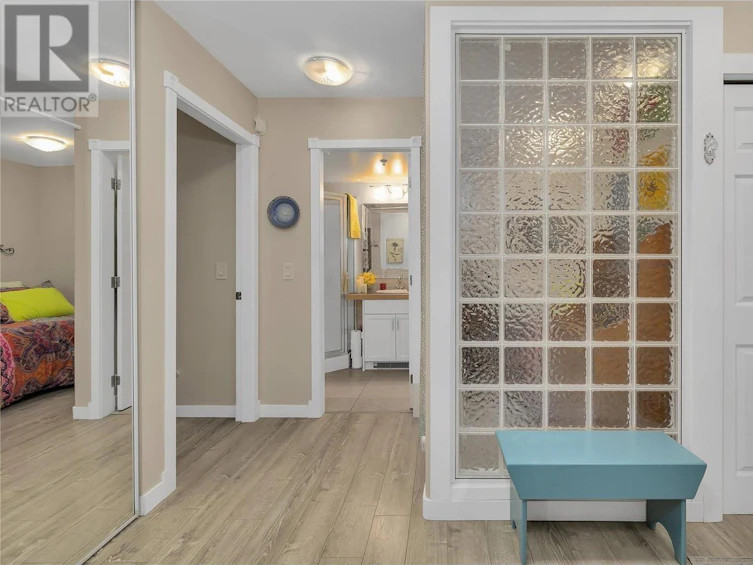103-1965 Pandosy Street, Kelowna, BC, V1Y 1R9 - 5