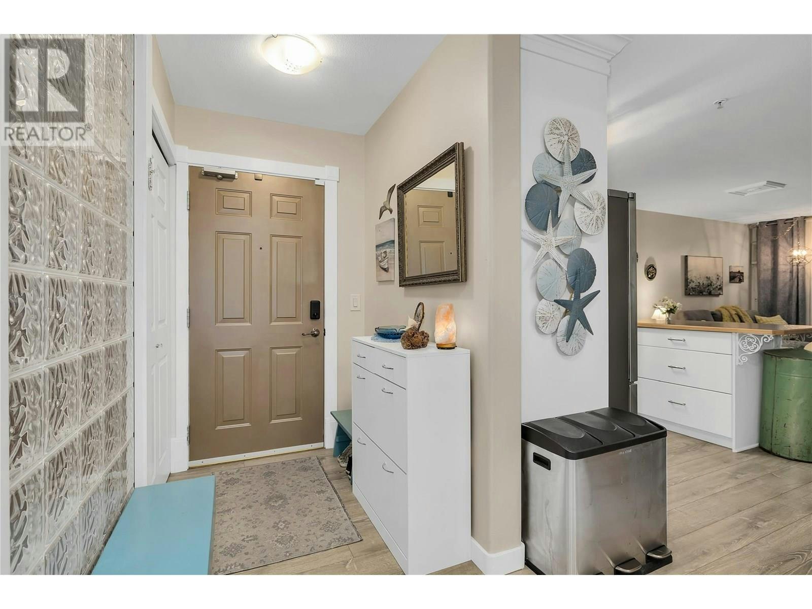 103-1965 Pandosy Street, Kelowna, BC, V1Y 1R9 - 4