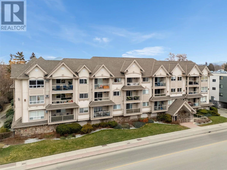 103-1965 Pandosy Street, Kelowna, BC, V1Y 1R9 - 38
