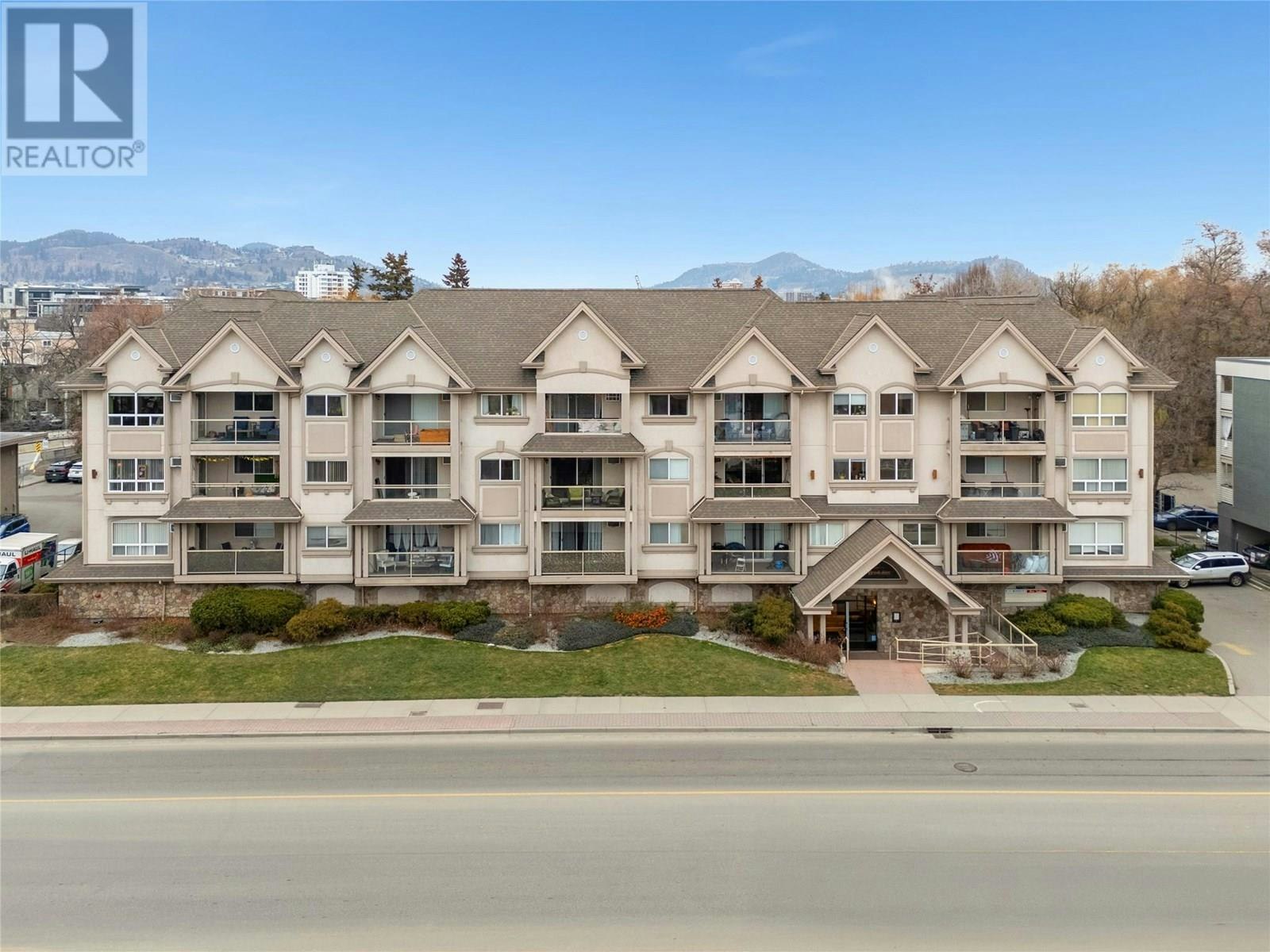 103-1965 Pandosy Street, Kelowna, BC, V1Y 1R9 - 37