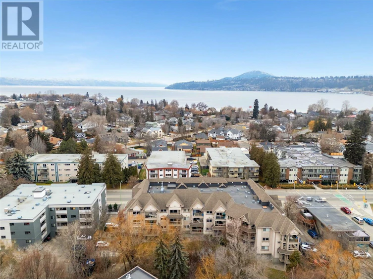 103-1965 Pandosy Street, Kelowna, BC, V1Y 1R9 - 41