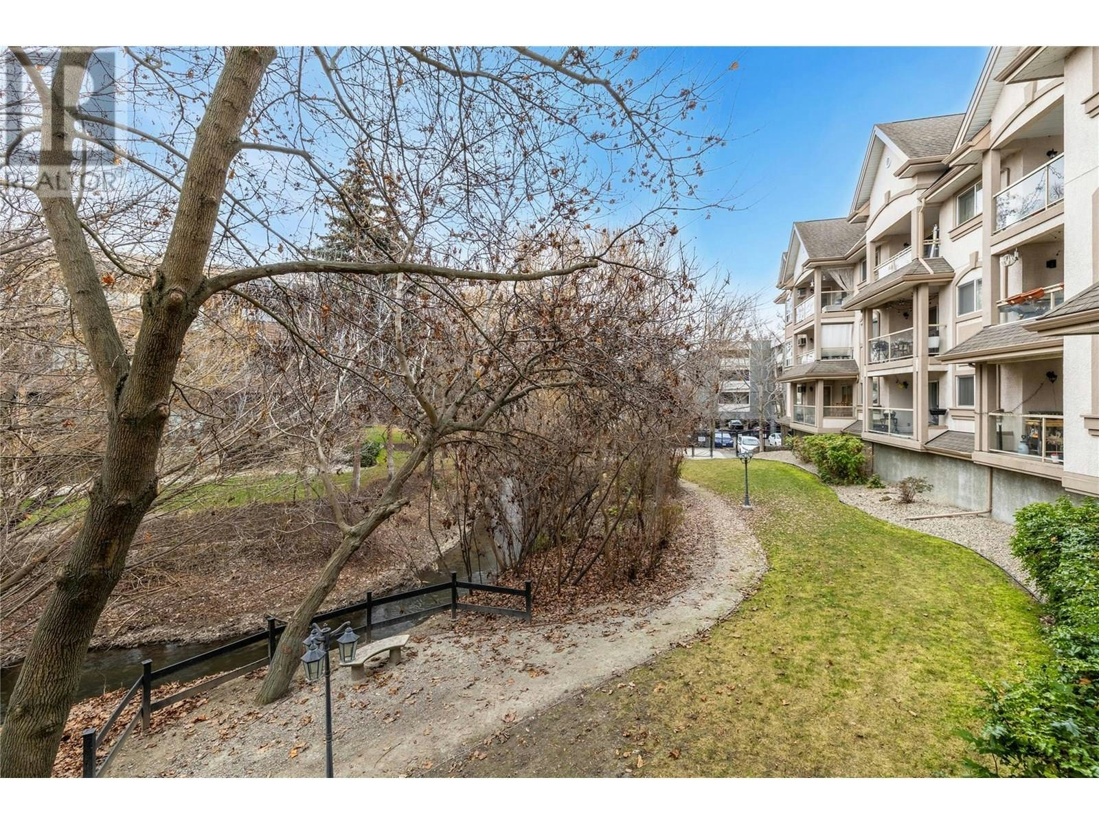 103-1965 Pandosy Street, Kelowna, BC, V1Y 1R9 - 26