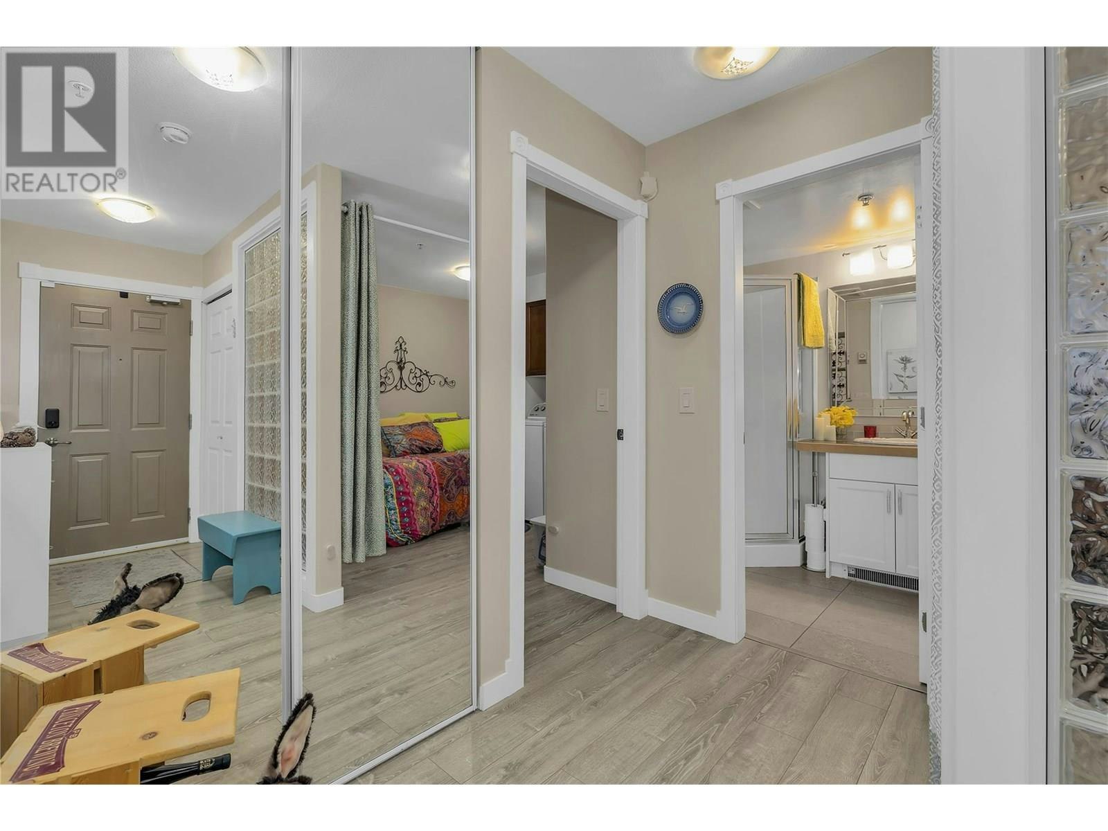 103-1965 Pandosy Street, Kelowna, BC, V1Y 1R9 - 23