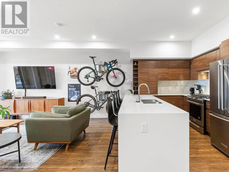 611-1925 Enterprise Way, Kelowna, BC, V1Y 0J8 - 18