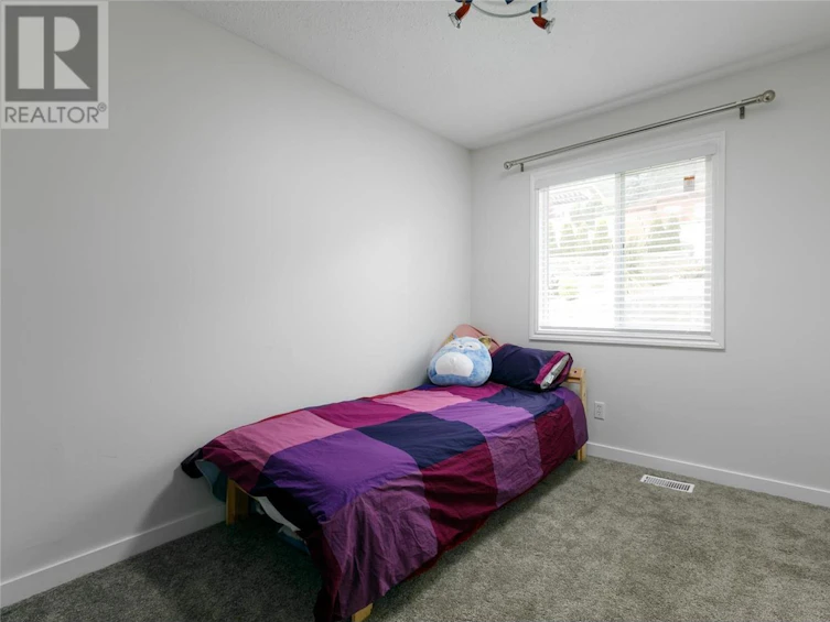 2751 Benedick Road, West Kelowna, BC, V1Z 1V1 - 12