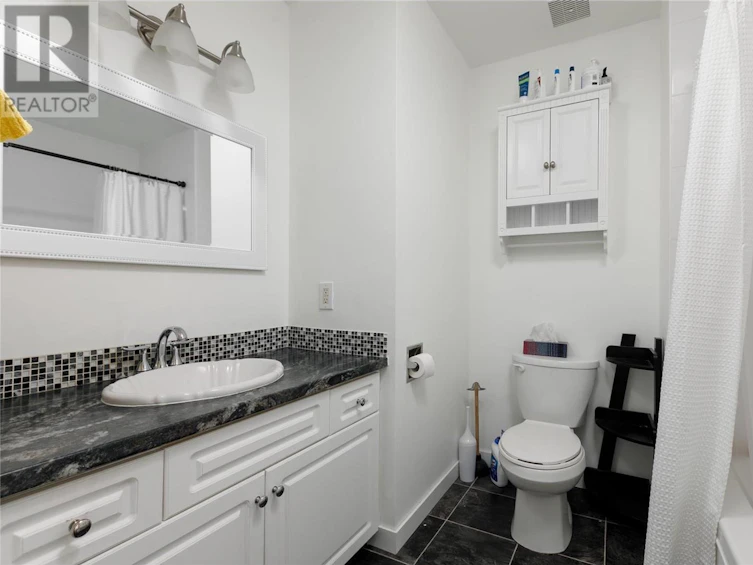 2751 Benedick Road, West Kelowna, BC, V1Z 1V1 - 13