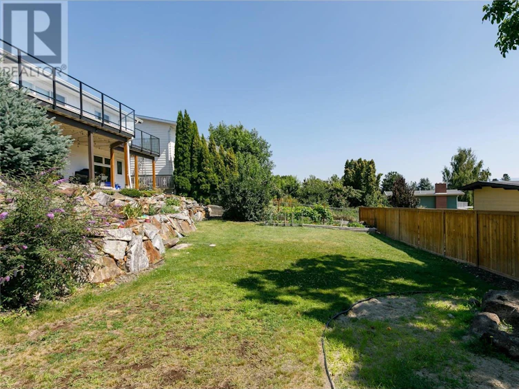 2751 Benedick Road, West Kelowna, BC, V1Z 1V1 - 18