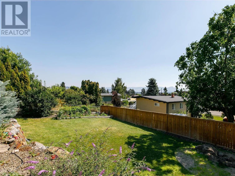 2751 Benedick Road, West Kelowna, BC, V1Z 1V1 - 23
