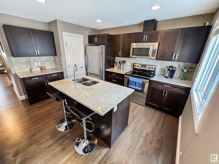27-14621 121 Street NW, Edmonton, AB, T5X 0H2 - 10