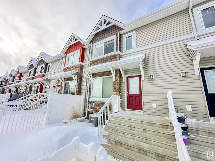 27-14621 121 Street NW, Edmonton, AB, T5X 0H2 - 2