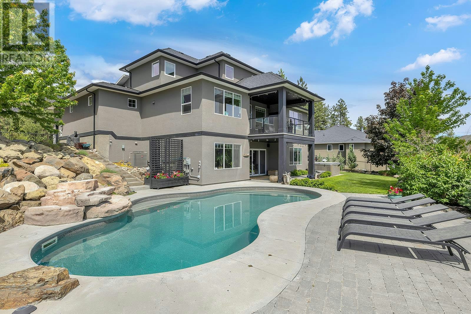2488 Stone Grove Crescent, West Kelowna, BC, V4T 3A8