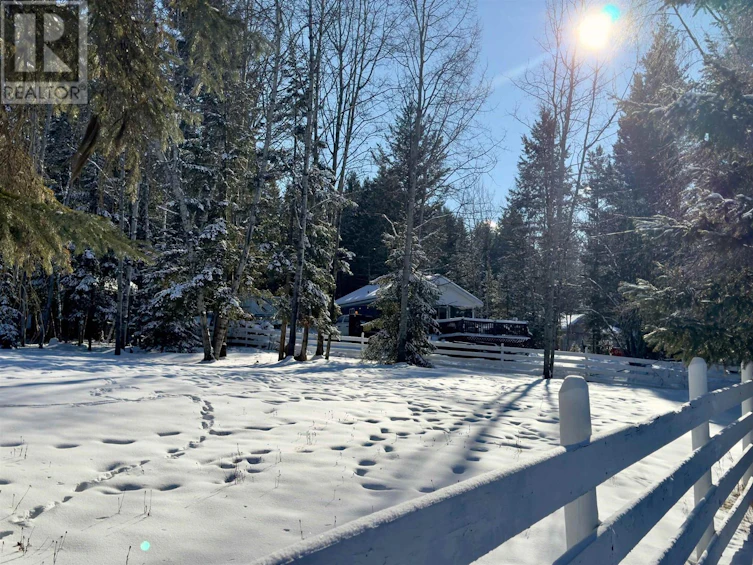 4741 Telqua Drive, 100 Mile House, BC, V0K 2Z0 - 10