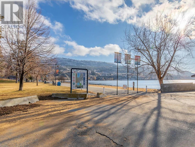 210-150 Skaha Place, Penticton, BC, V2A 7K1 - 24