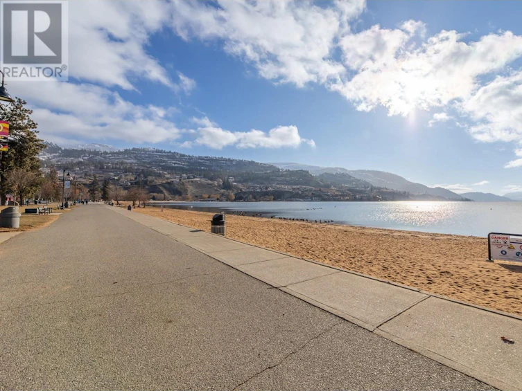 210-150 Skaha Place, Penticton, BC, V2A 7K1 - 25