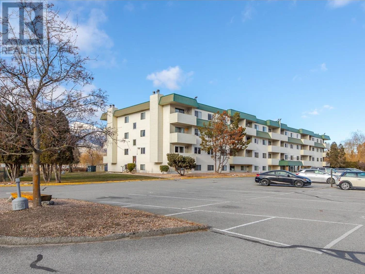210-150 Skaha Place, Penticton, BC, V2A 7K1 - 4