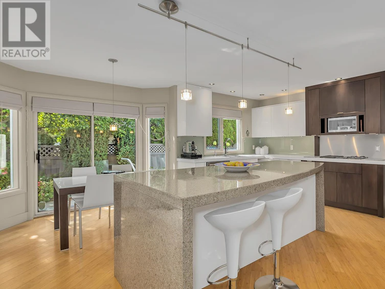 469 Carona Crescent, Kelowna, BC, V1W 3C6 - 16