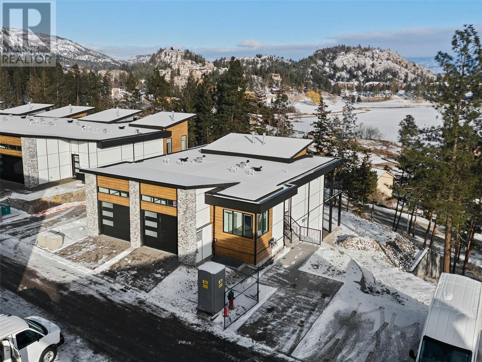 10-2835 Canyon Crest Drive, West Kelowna, BC, V4T 0G8