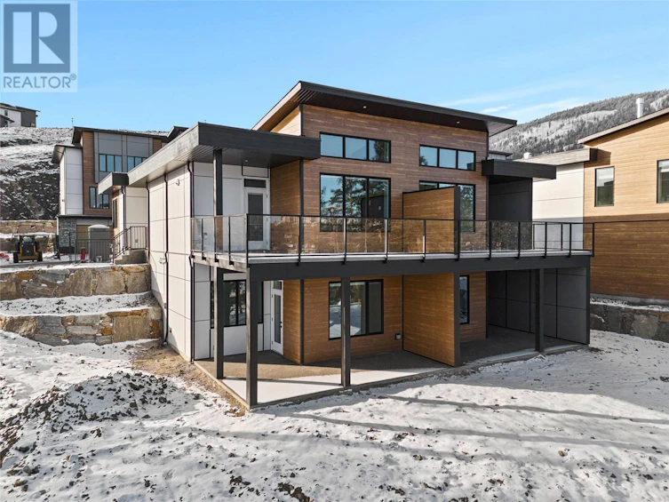 10-2835 Canyon Crest Drive, West Kelowna, BC, V4T 0G8 - 2