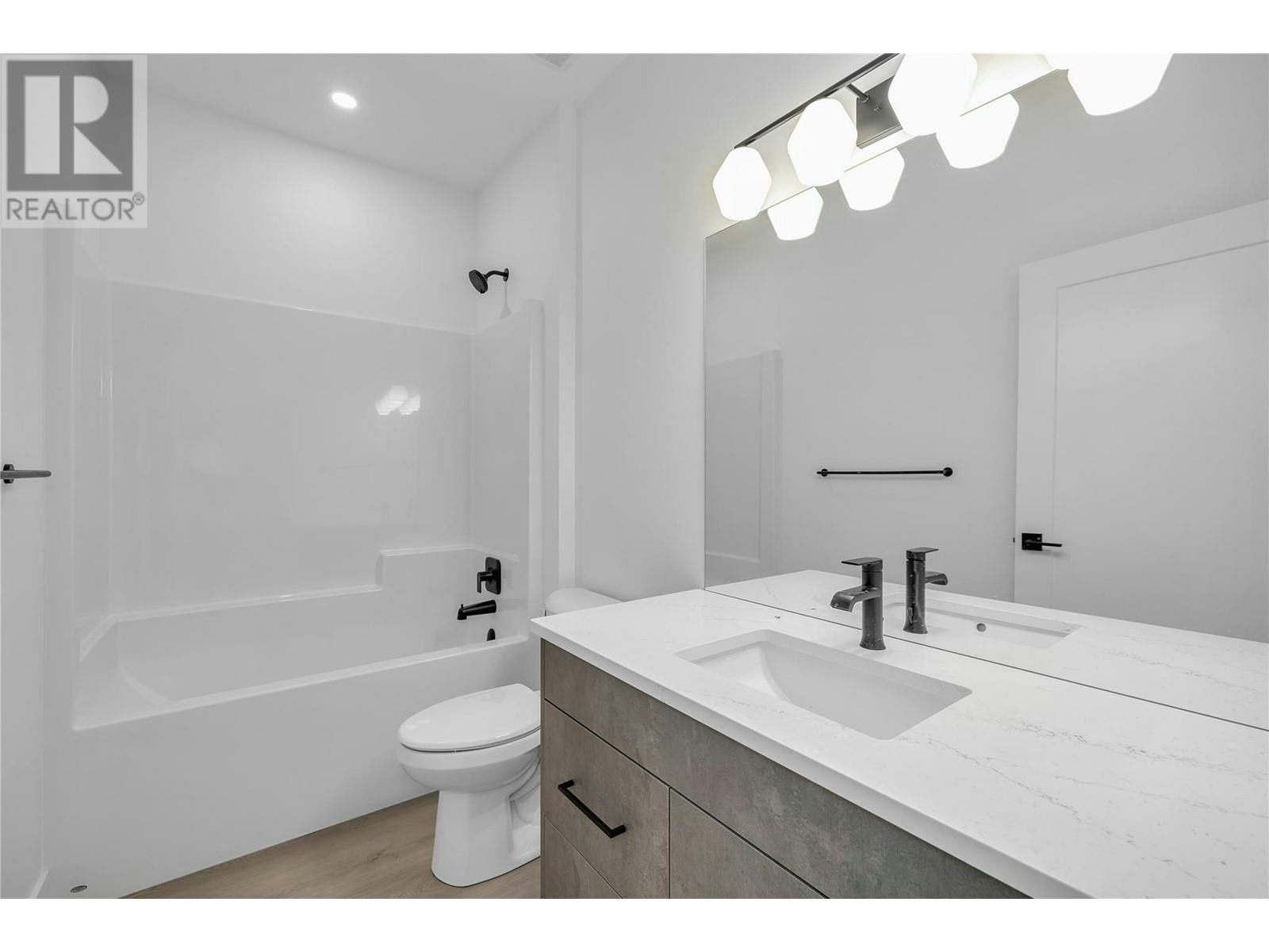 10-2835 Canyon Crest Drive, West Kelowna, BC, V4T 0G8 - 25