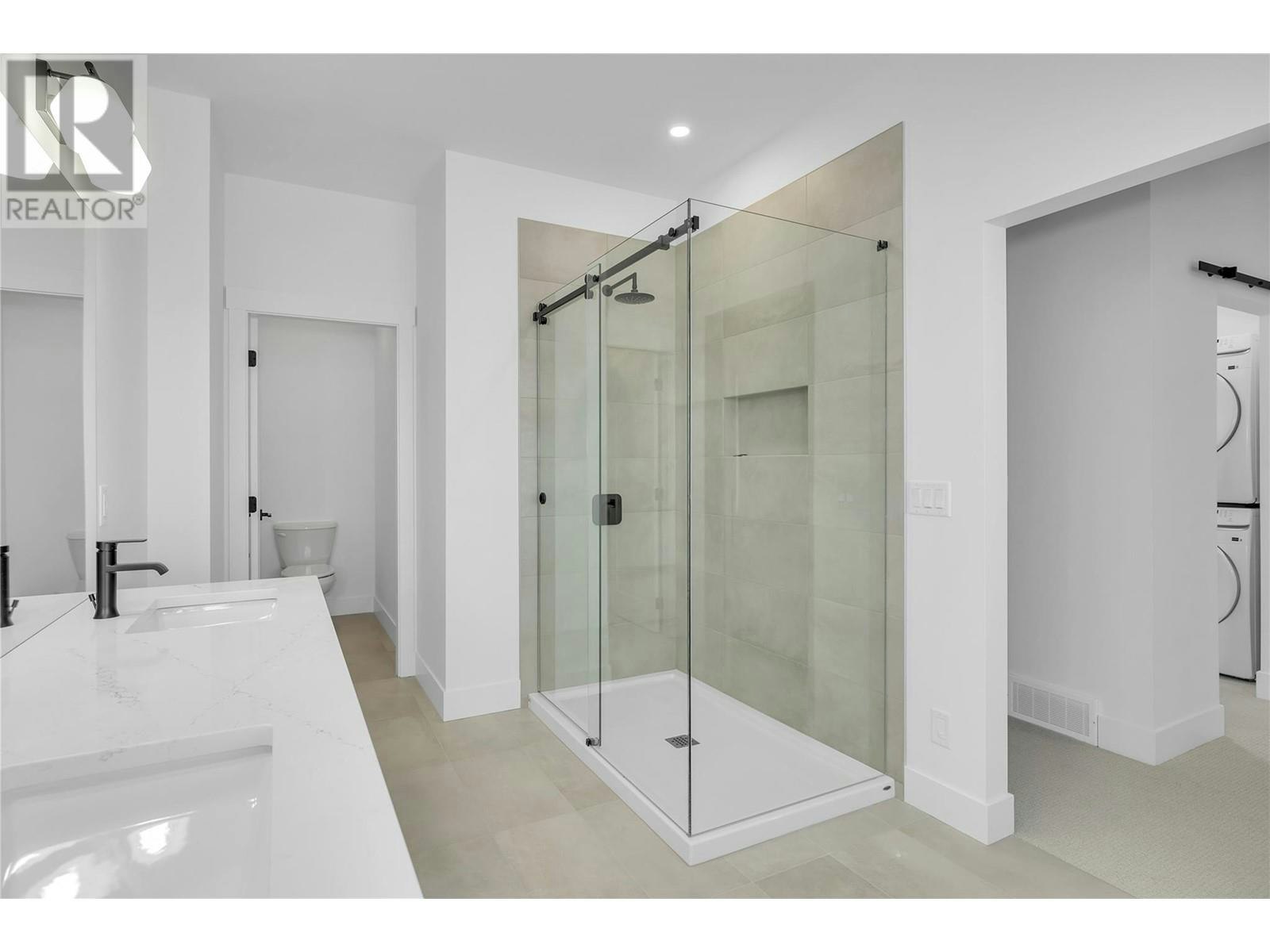 10-2835 Canyon Crest Drive, West Kelowna, BC, V4T 0G8 - 37