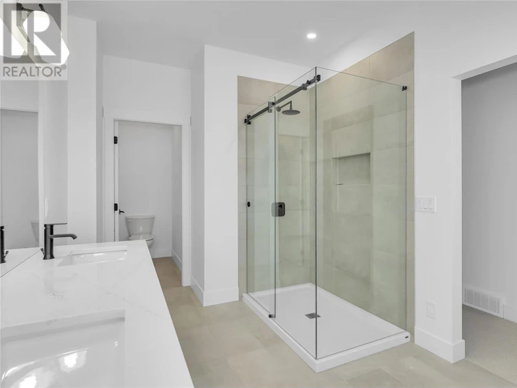 10-2835 Canyon Crest Drive, West Kelowna, BC, V4T 0G8 - 37