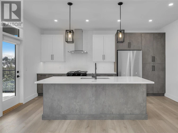 10-2835 Canyon Crest Drive, West Kelowna, BC, V4T 0G8 - 8
