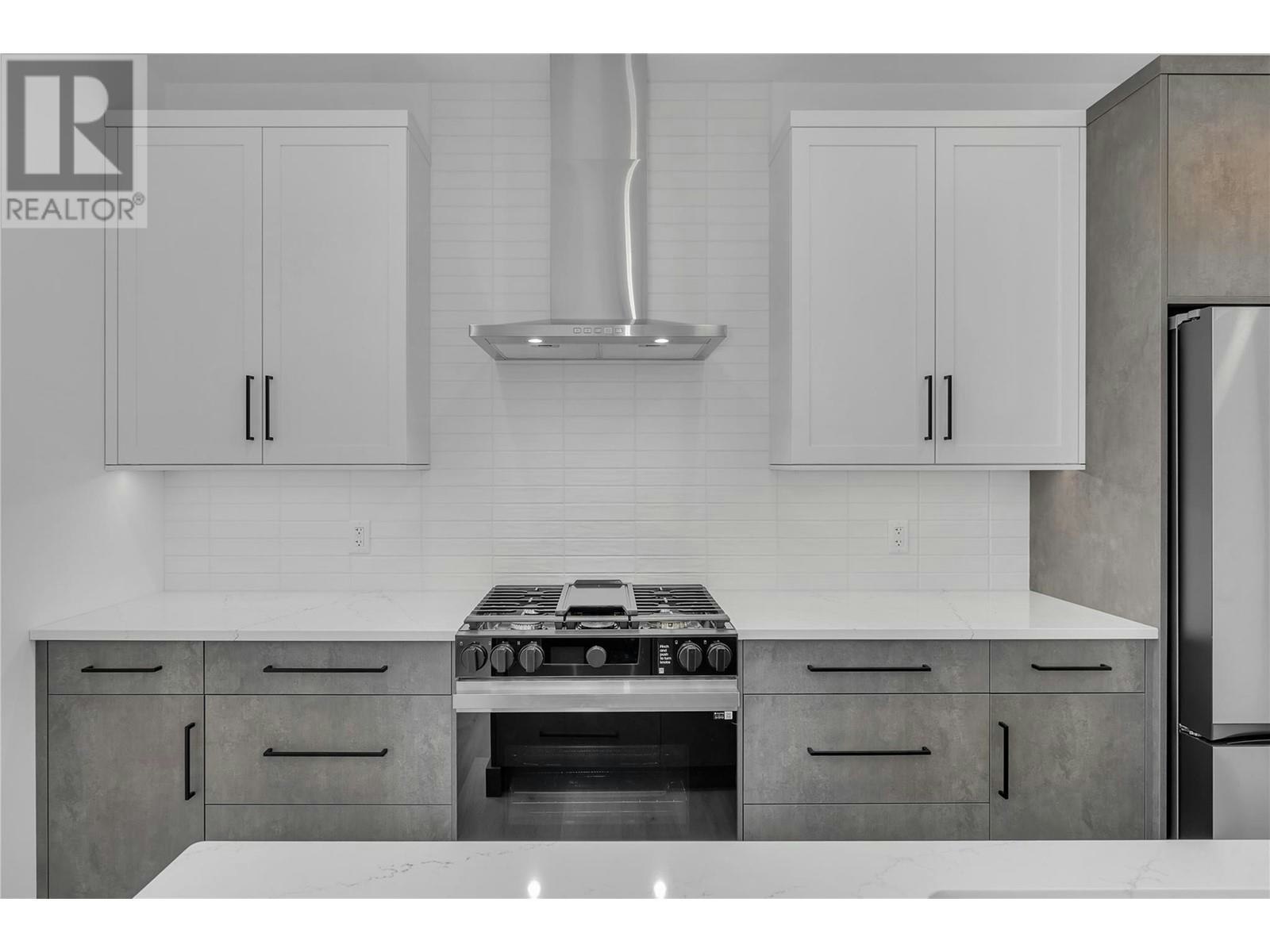 10-2835 Canyon Crest Drive, West Kelowna, BC, V4T 0G8 - 9
