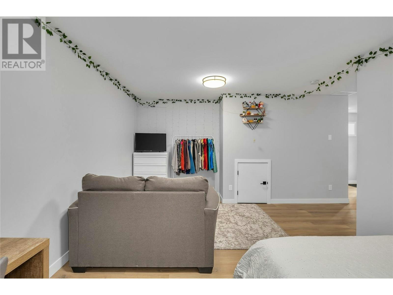 115-1435 Cara Glen Court, Kelowna, BC, V1V 0G1 - 35