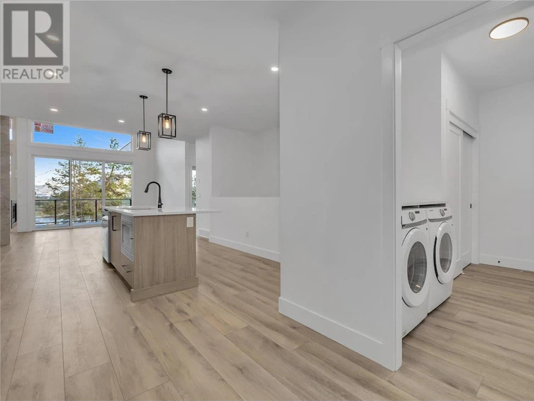 6-2835 Canyon Crest Drive, West Kelowna, BC, V4T 0E3 - 33