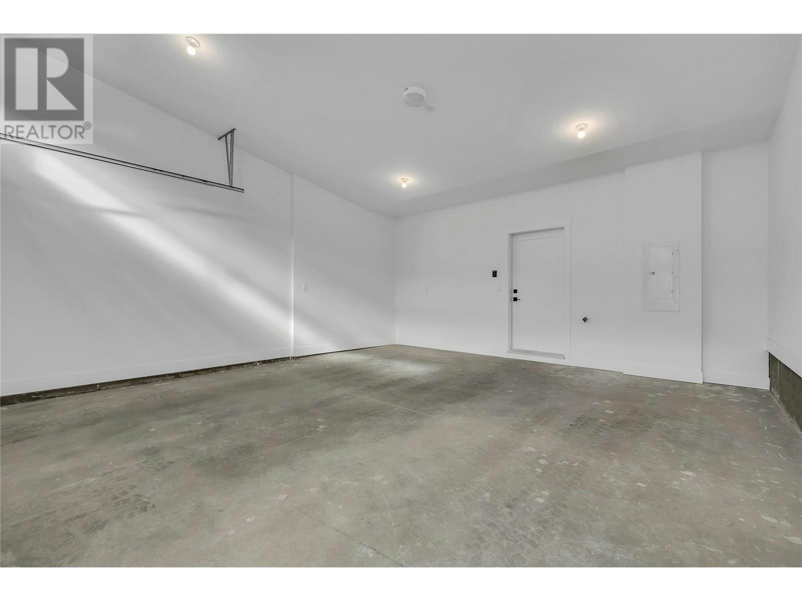 6-2835 Canyon Crest Drive, West Kelowna, BC, V4T 0E3 - 37