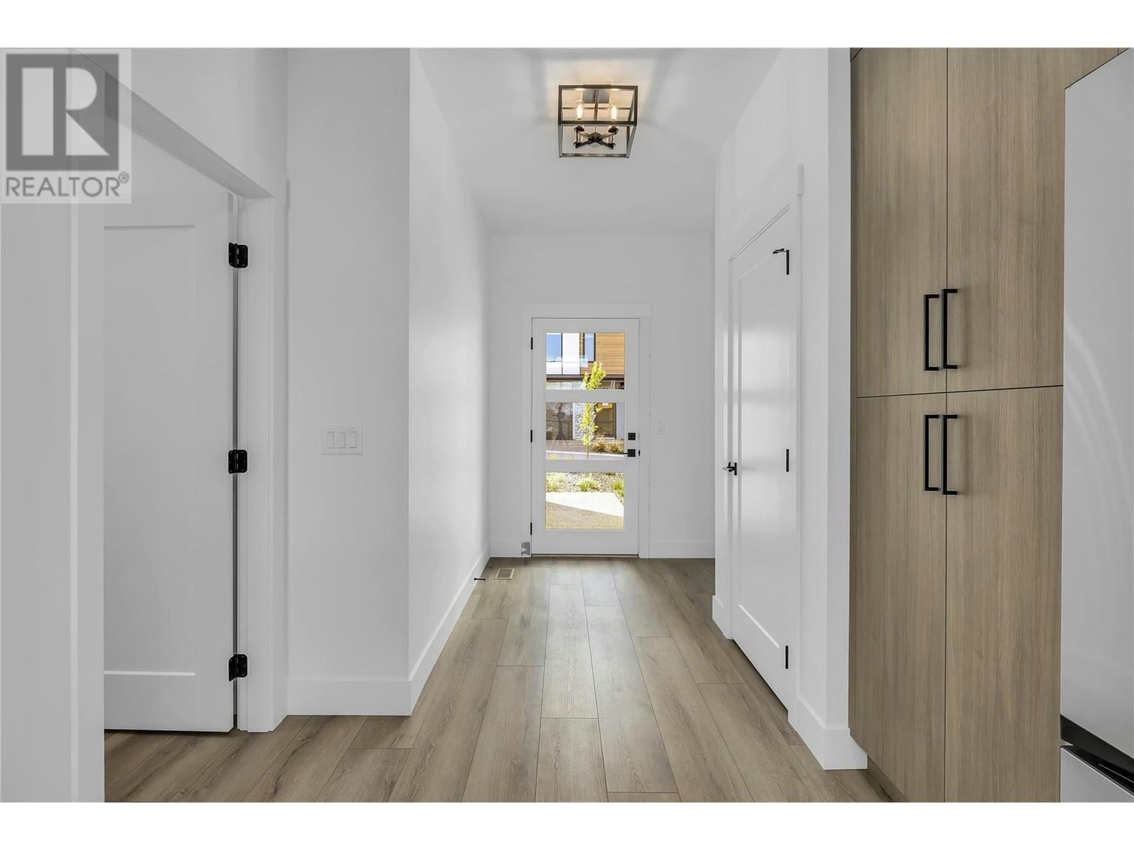 6-2835 Canyon Crest Drive, West Kelowna, BC, V4T 0E3 - 5