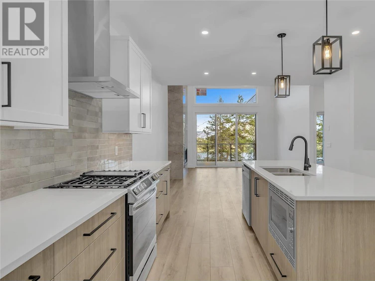6-2835 Canyon Crest Drive, West Kelowna, BC, V4T 0E3 - 8
