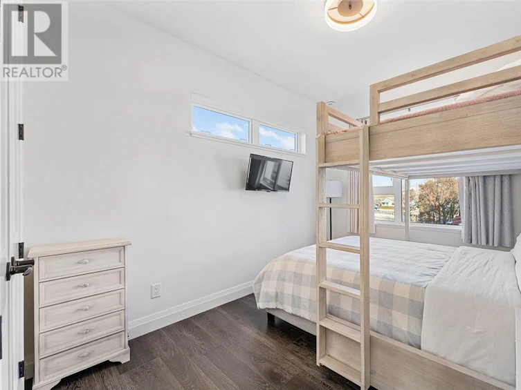 11-3756 Lakeshore Road, Kelowna, BC, V1W 3L4 - 32