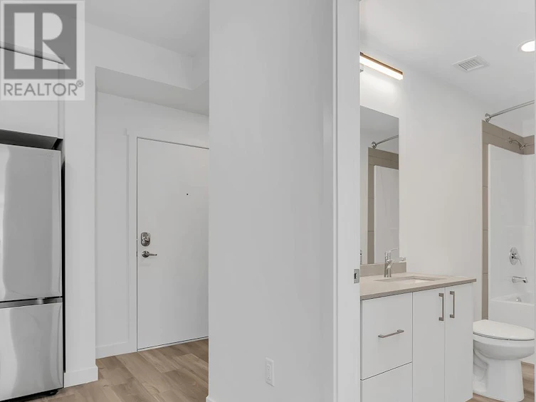 411-1057 Frost Road, Kelowna, BC, V1Y 6G1 - 18