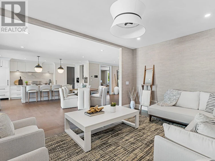 3590 Lakeshore Road, Kelowna, BC, V1W 3L5 - 17