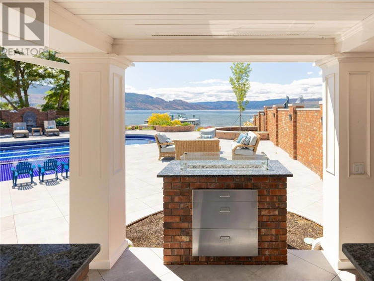 3590 Lakeshore Road, Kelowna, BC, V1W 3L5 - 35