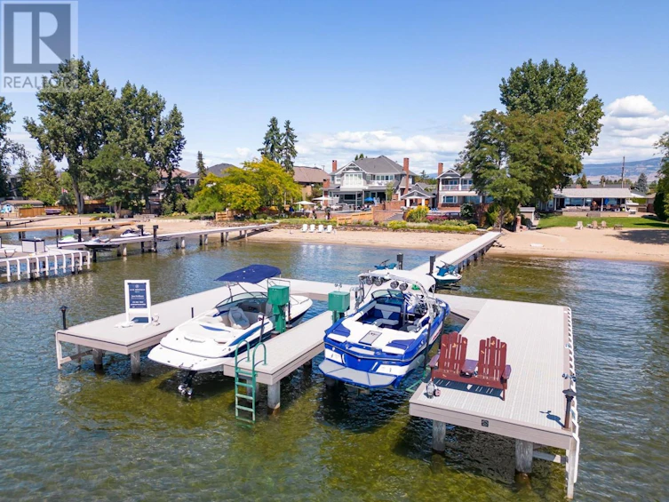 3590 Lakeshore Road, Kelowna, BC, V1W 3L5 - 4