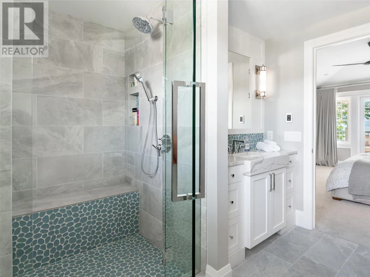 3590 Lakeshore Road, Kelowna, BC, V1W 3L5 - 53