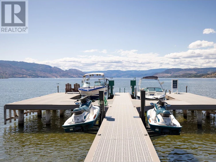 3590 Lakeshore Road, Kelowna, BC, V1W 3L5 - 80