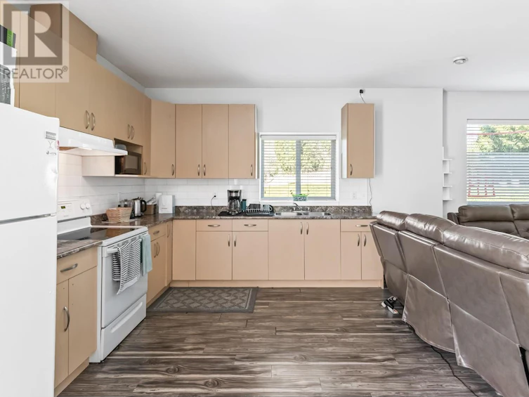 24531 Dewdney Trunk Road, Maple Ridge, BC, V4R 1W9 - 10