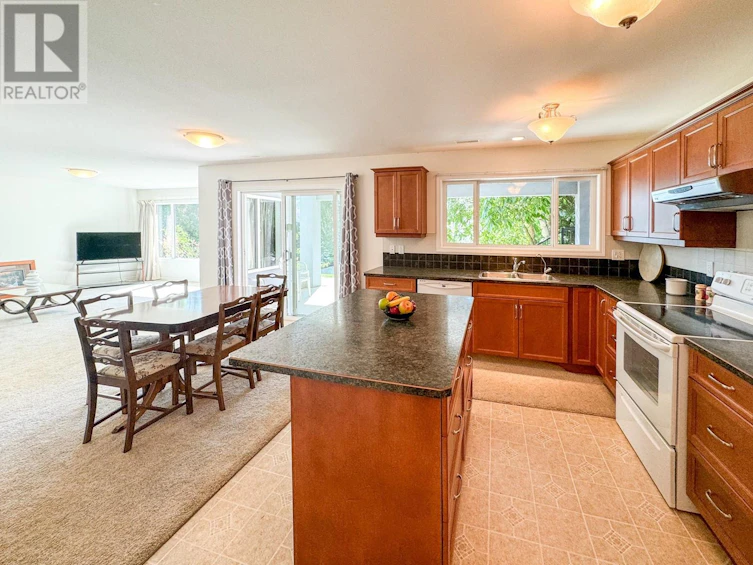8503 Kingfisher Drive, Osoyoos, BC, V0H 1V1 - 20